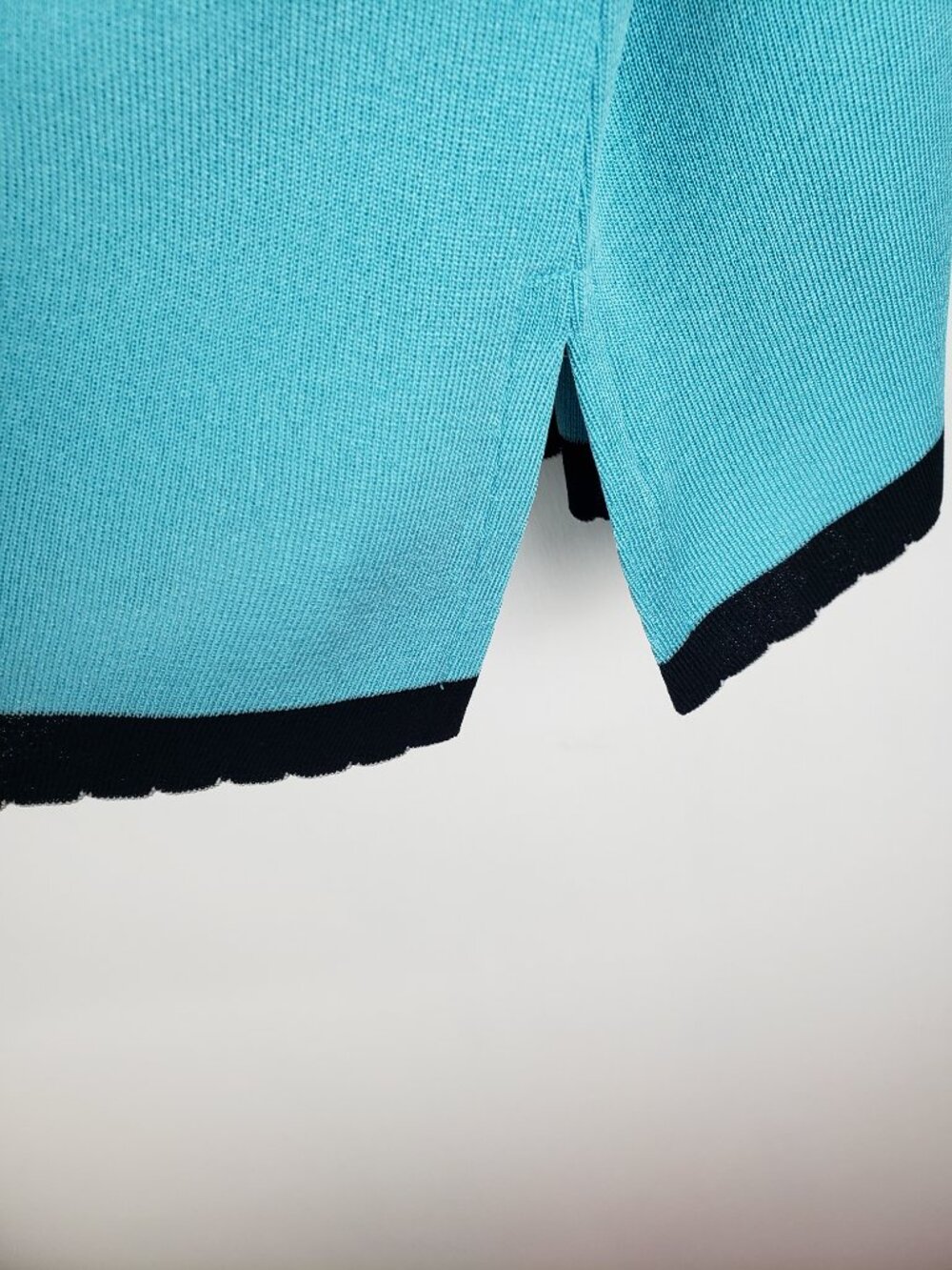 Exclusively Misook Twinset Teal Aqua Black Scalloped Jewels Womens L/XL - Picture 11 of 12